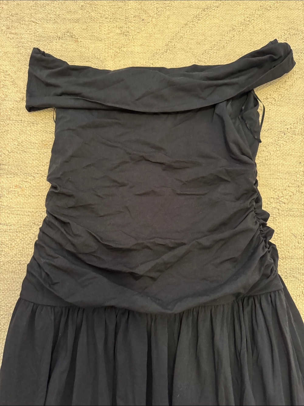 Abercrombie & Fitch Black Off-Shoulder Maxi Dress. New with tags! size L. - Picture 2 of 4